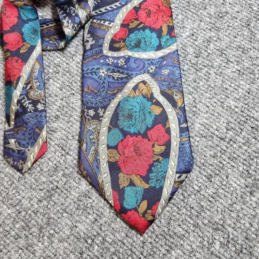 Oleg Cassini Mens Silk Tie Blue Red Floral Paisley Multicolor Necktie